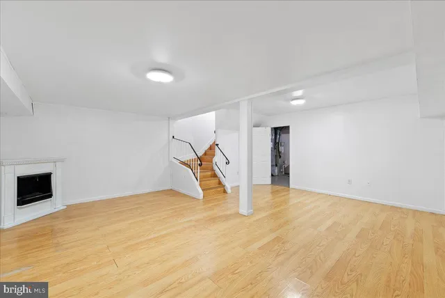 $2,900 | 7415 Rhondda Drive, Lorton, VA 22079