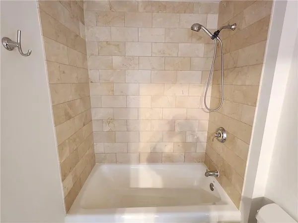 a close up view of a washer and dryer