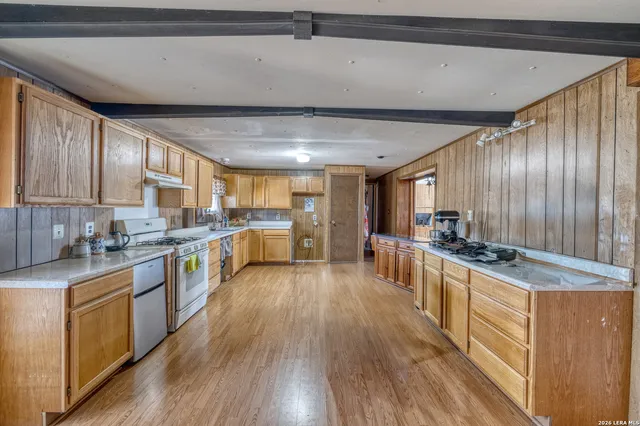 $140,000 | 303 North 19th Street, Carrizo Springs, TX 78834