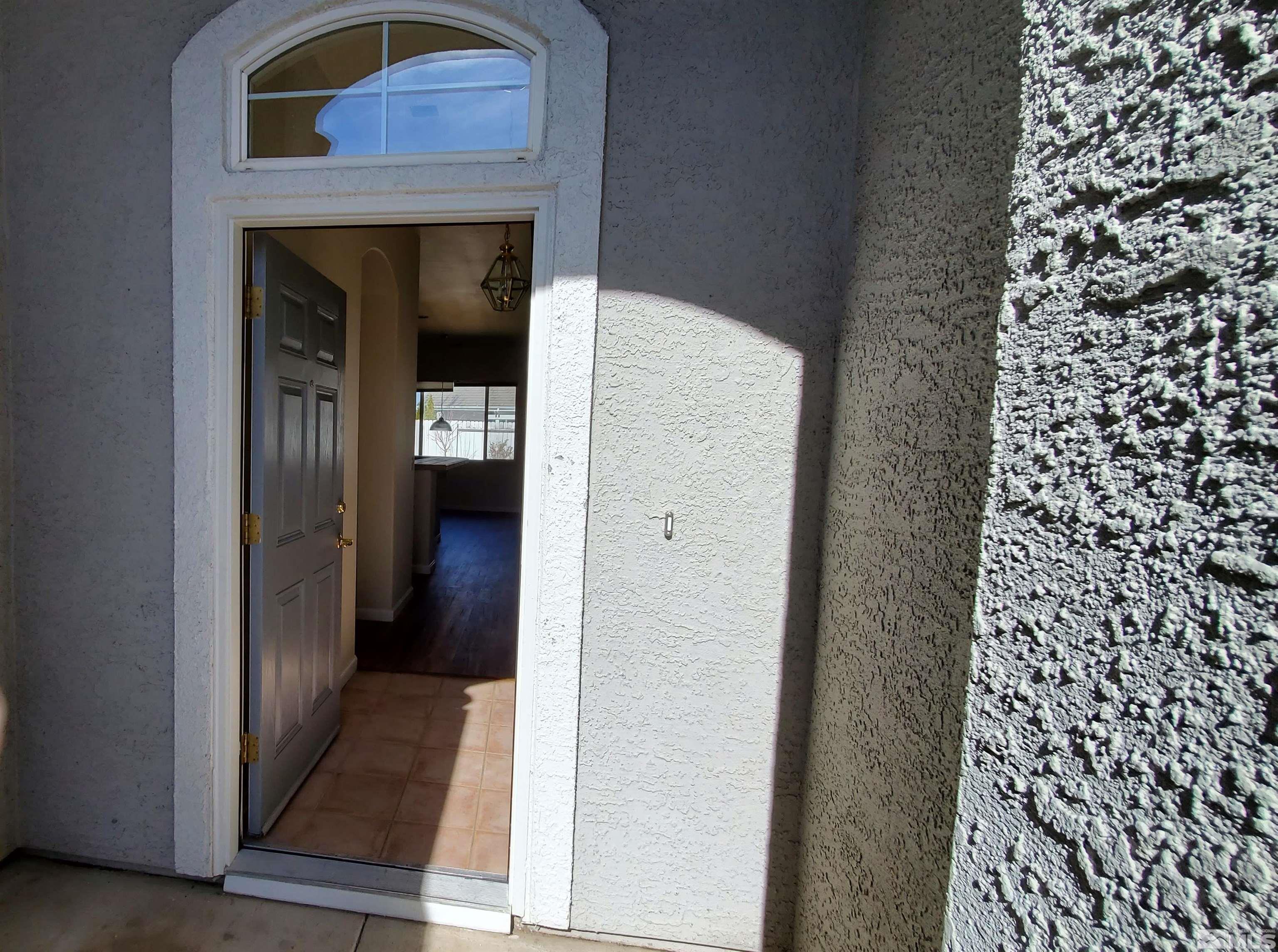 10655 Sterling Ridge Way Reno, NV 89521 - Photo 2 of 18 Photo 2