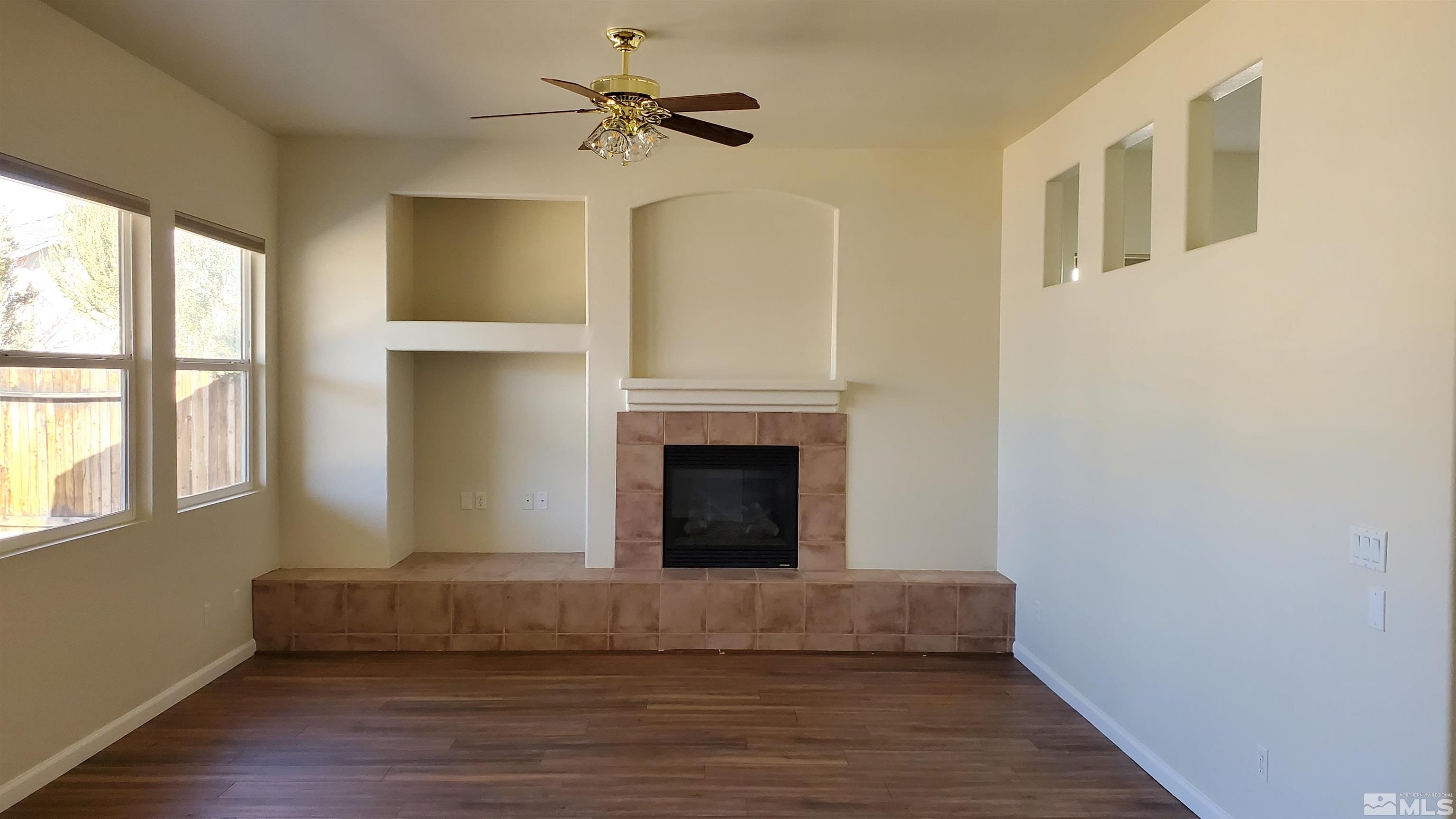 10655 Sterling Ridge Way Reno, NV 89521 - Photo 7 of 18 Photo 7