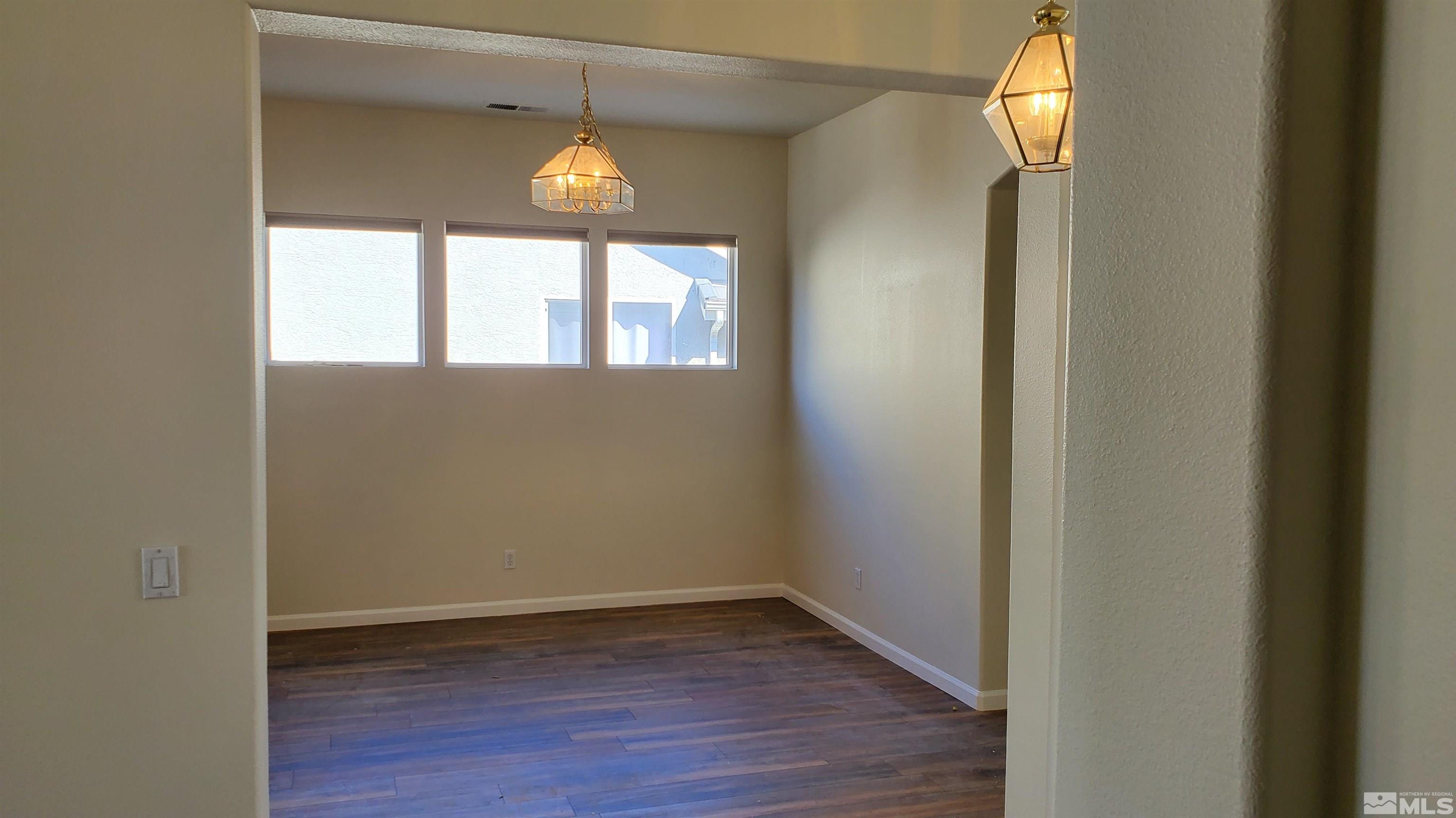 10655 Sterling Ridge Way Reno, NV 89521 - Photo 8 of 18 Photo 8