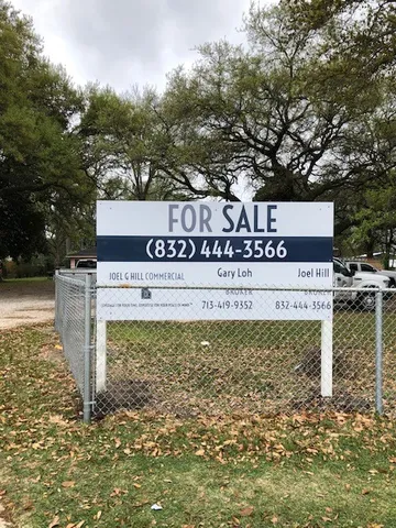 $830,000 | 4914 Spencer Highway, Pasadena, TX 77505