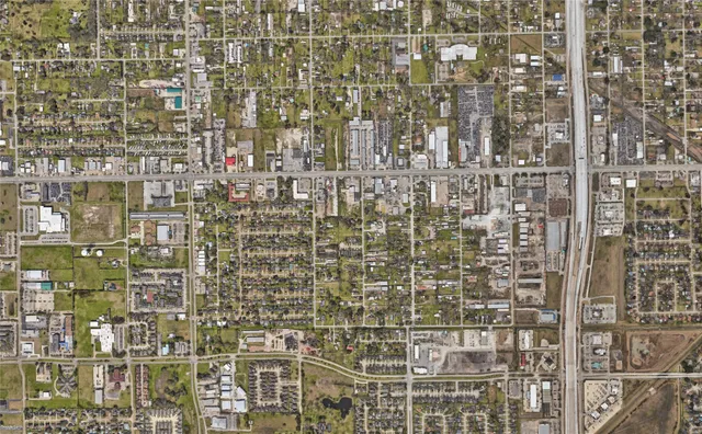 $830,000 | 4914 Spencer Highway, Pasadena, TX 77505