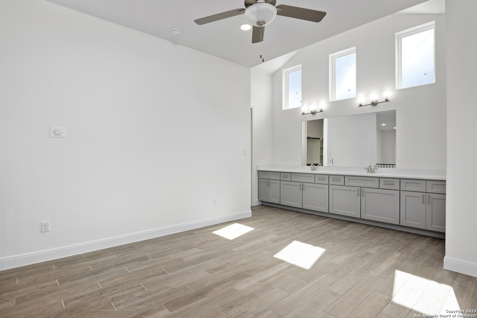 155 North Rip Ford Road, Unit B Spring Branch, TX 78070 - Photo 11 of 18