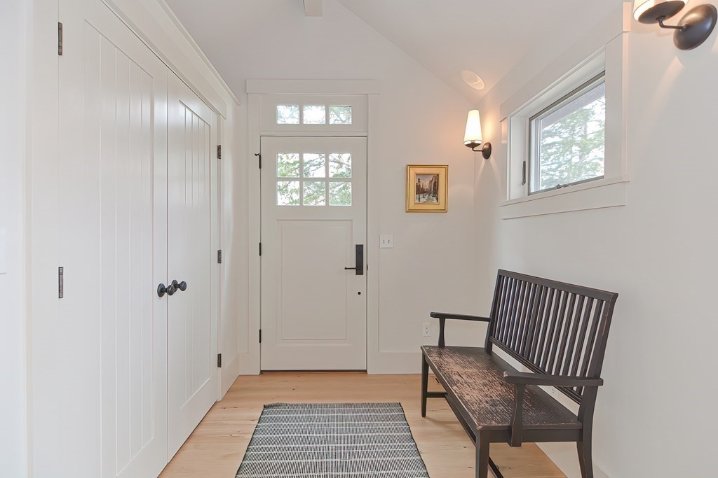 15 Norrock Road Gloucester, MA 01930 - Photo 6 of 35 Gallery Image 6