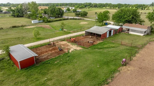 $999,000 | 1450 Lincoln Drive, Stephenville, TX 76401