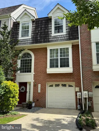 $3,500 | 5920 Edson Lane, Rockville, MD 20852