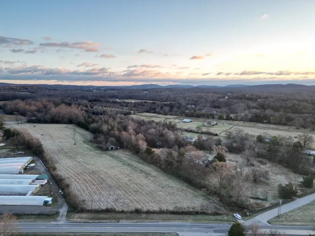 $2,000,000 | 8422 Shelbyville Highway, Eagleville, TN 37060