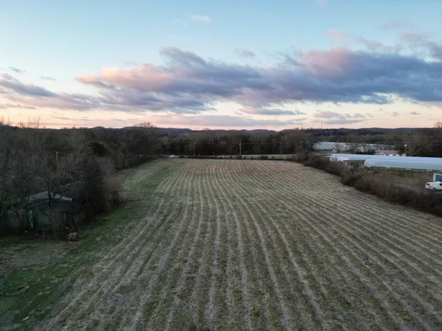 $2,000,000 | 8422 Shelbyville Highway, Eagleville, TN 37060