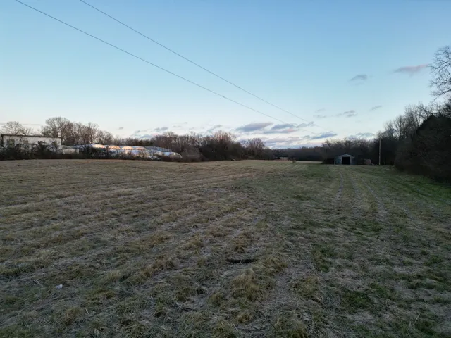 $2,000,000 | 8422 Shelbyville Highway, Eagleville, TN 37060