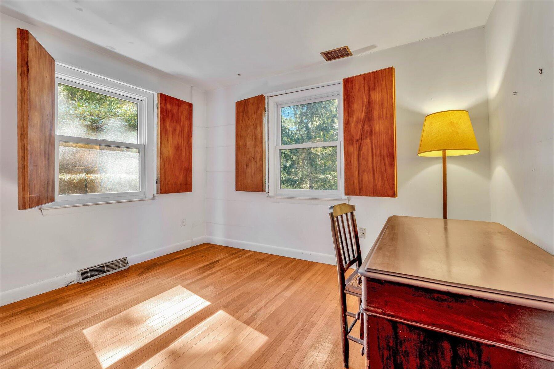 10 Shanks Pond Road Falmouth, MA 02540 - Photo 22 of 36 33-IMGP1887