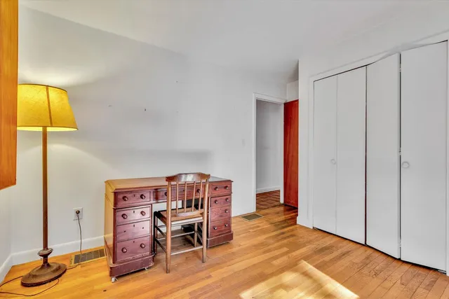 $699,000 | 10 Shanks Pond Road, Falmouth, MA 02540