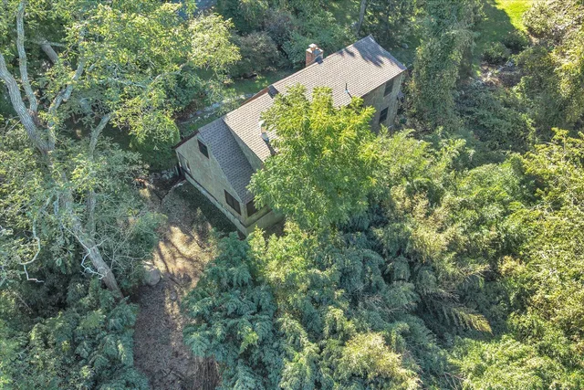 $699,000 | 10 Shanks Pond Road, Falmouth, MA 02540