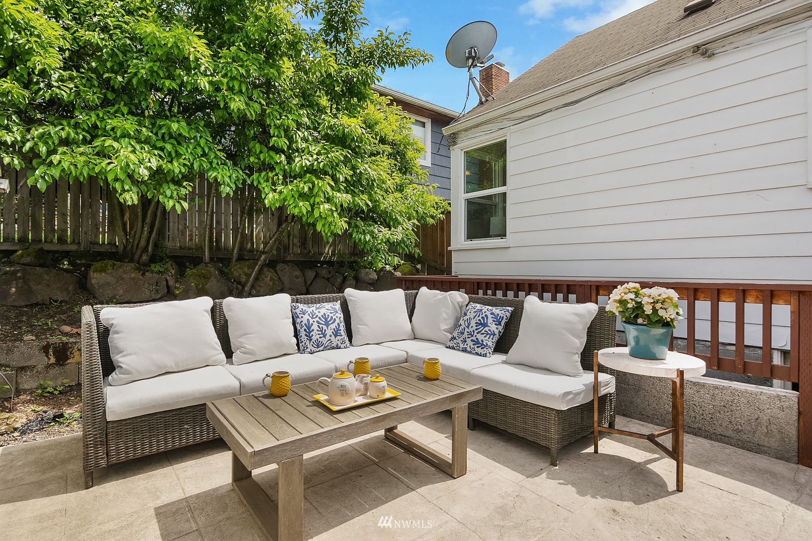 336 Northwest 47th Street Seattle, WA 98107 - Photo 27 of 36 a outdoor living space with furniture and a potted plant