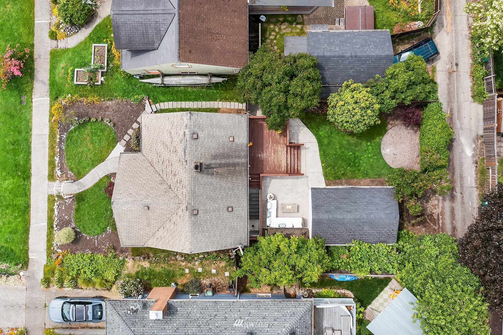 336 Northwest 47th Street Seattle, WA 98107 - Photo 33 of 36 an aerial view of a house with a garden and plants