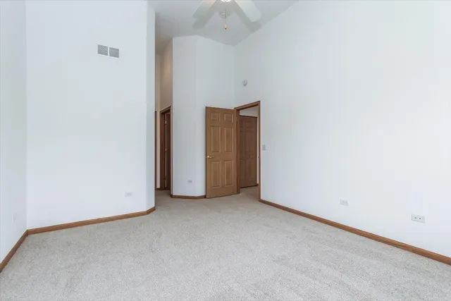 $379,900 | 202 Braeburn Circle, Sugar Grove, IL 60554