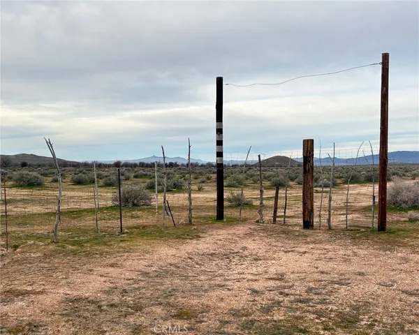 $65,000 | 39025 Hervey Road, Hinkley, CA 92347