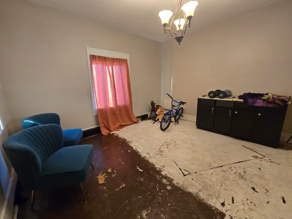 $110,500 | 1006 Savilla Avenue, Fort Wayne, IN 46807