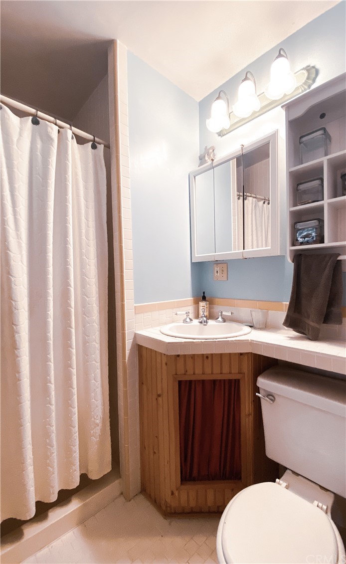 743 Woodland Road Crestline, CA 92325 - Photo 21 of 49