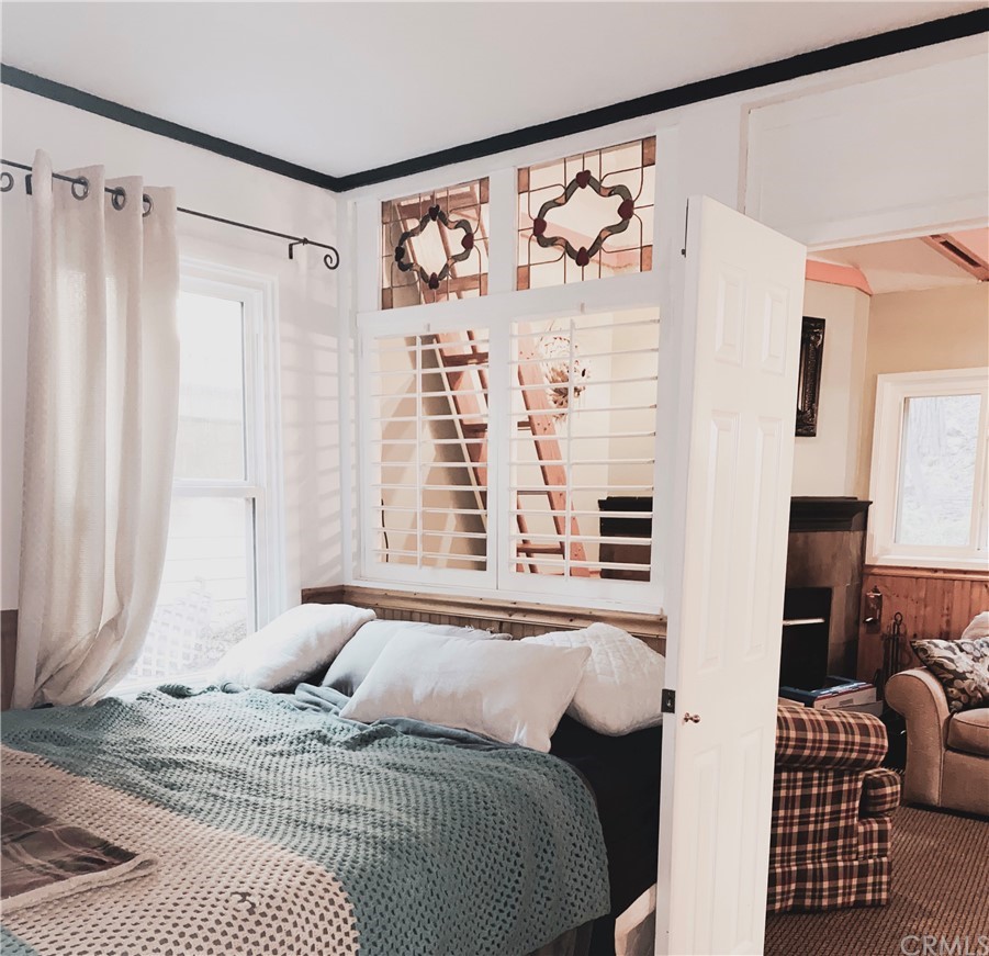 743 Woodland Road Crestline, CA 92325 - Photo 23 of 49