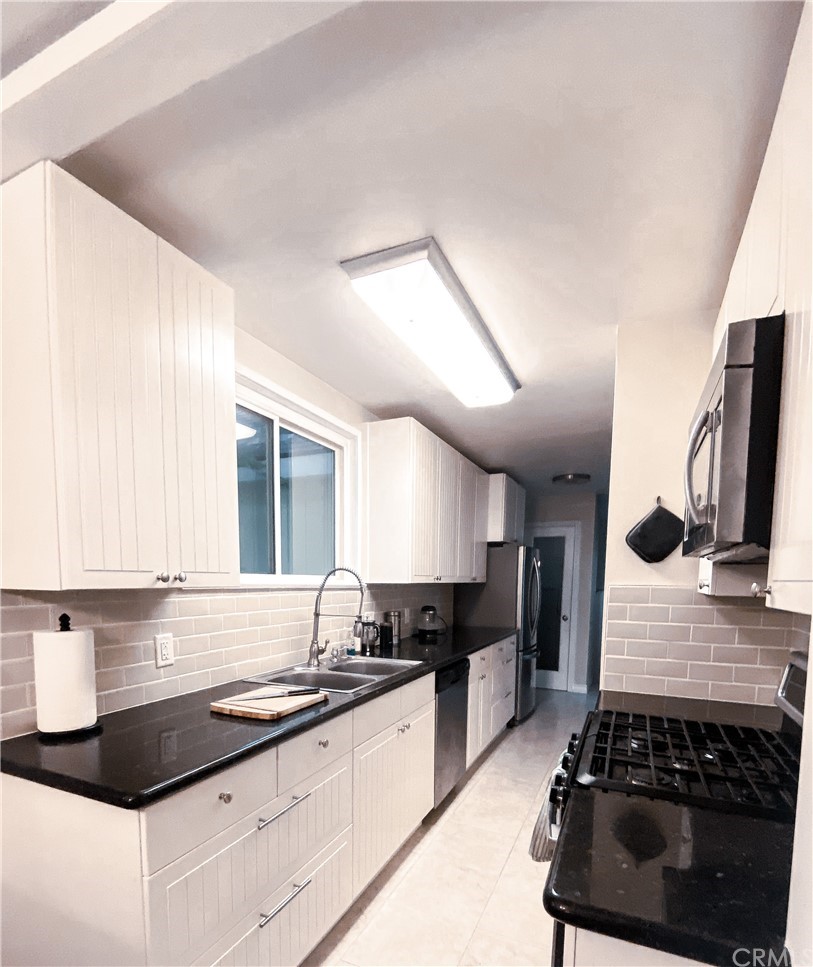 743 Woodland Road Crestline, CA 92325 - Photo 27 of 49