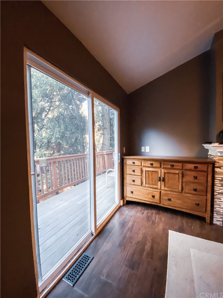 743 Woodland Road Crestline, CA 92325 - Photo 38 of 49