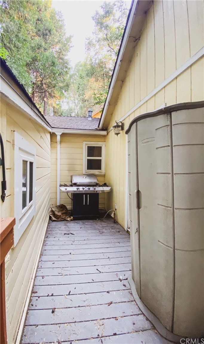 743 Woodland Road Crestline, CA 92325 - Photo 42 of 49