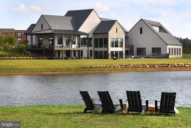 $845,000 | 42905 Sandy Quail Terrace, Ashburn, VA 20148