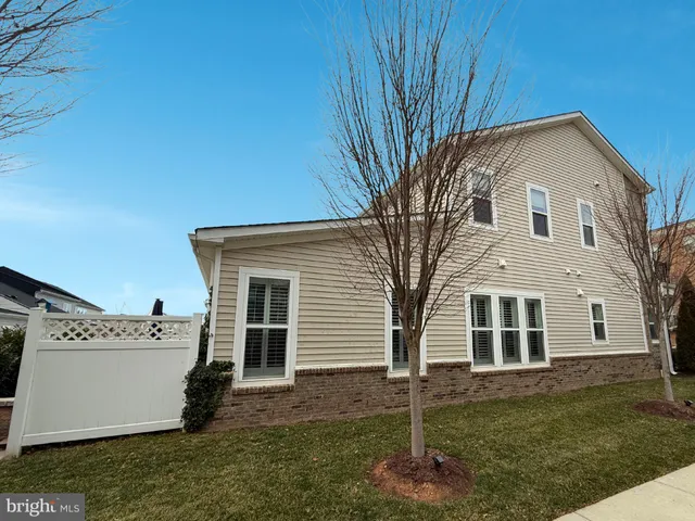 $845,000 | 42905 Sandy Quail Terrace, Ashburn, VA 20148
