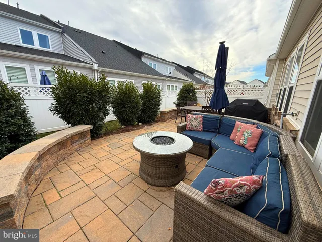 $845,000 | 42905 Sandy Quail Terrace, Ashburn, VA 20148