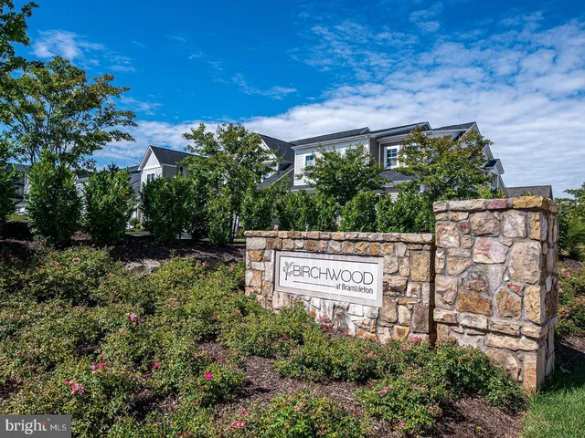 $845,000 | 42905 Sandy Quail Terrace, Ashburn, VA 20148
