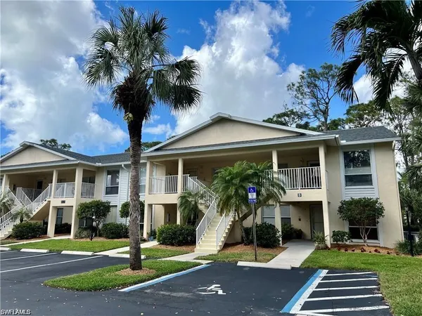 $4,900 | 1120 Sarah Jean Circle, Unit B205, Naples, FL 34110