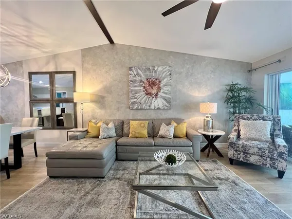 $4,900 | 1120 Sarah Jean Circle, Unit B205, Naples, FL 34110