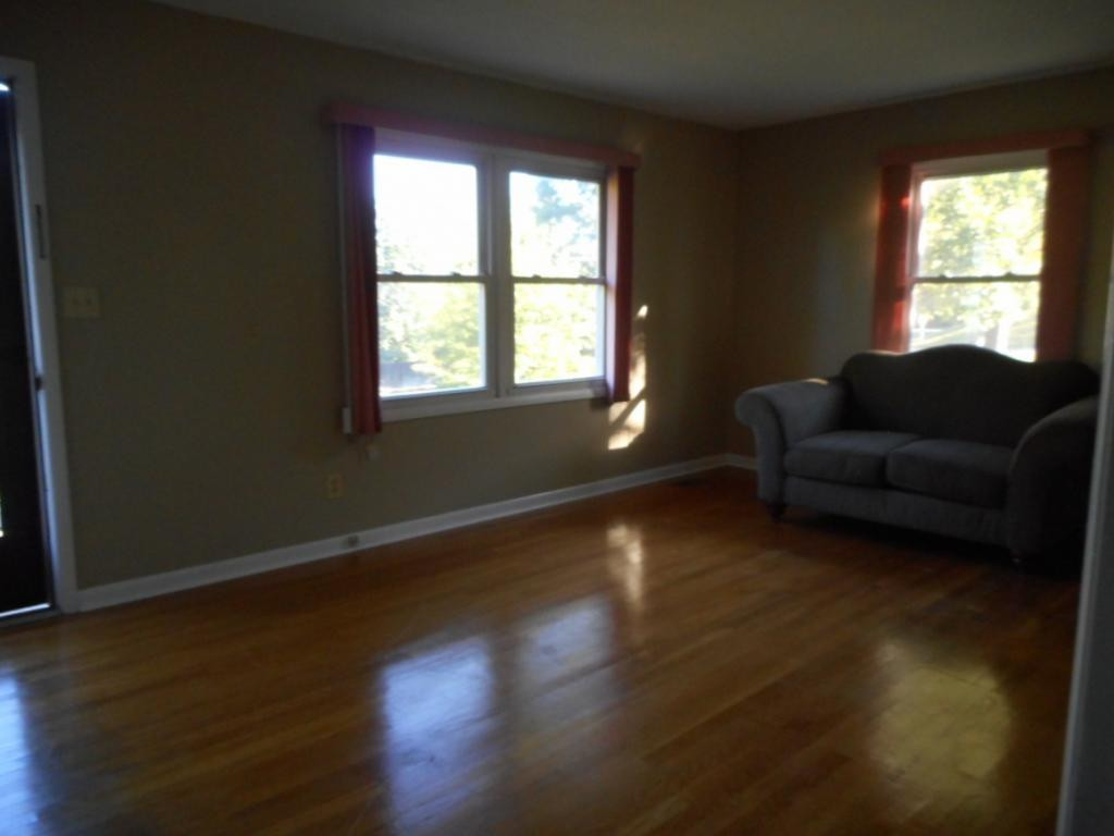170 Greendale Road Johnson City, TN 37601 - Photo 3 of 31 Photo 3