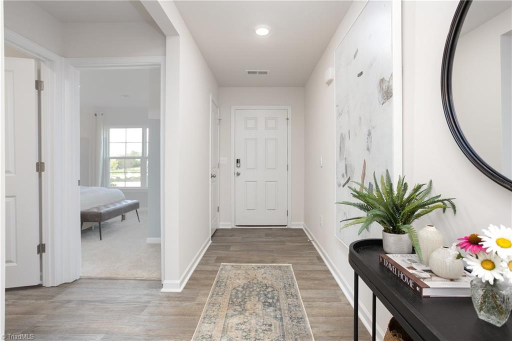 134 Chessie Road Mocksville, NC 27028 - Photo 3 of 27 Foyer