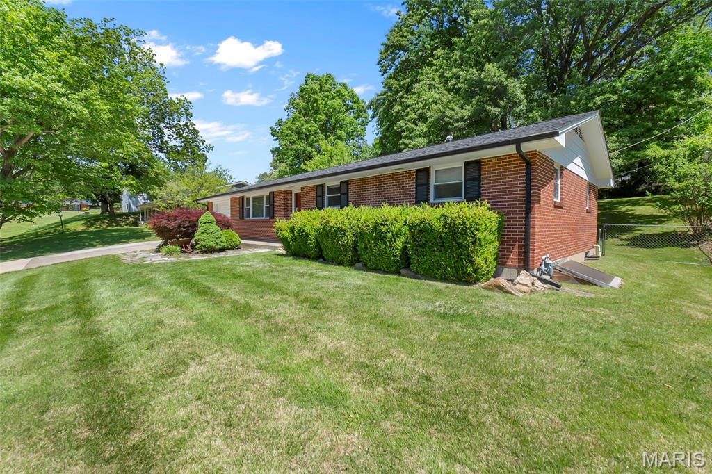 1420 Blue Ridge Road Cape Girardeau, MO 63701 - Photo 4 of 32