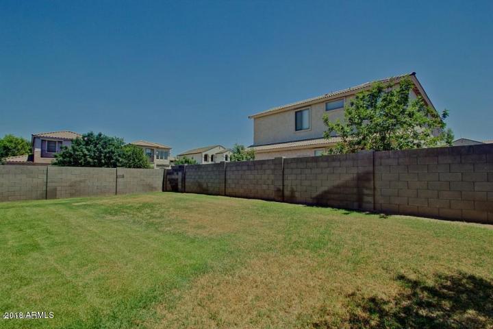 4151 East Trigger Way Gilbert, AZ 85297 - Photo 16 of 25 Backyard