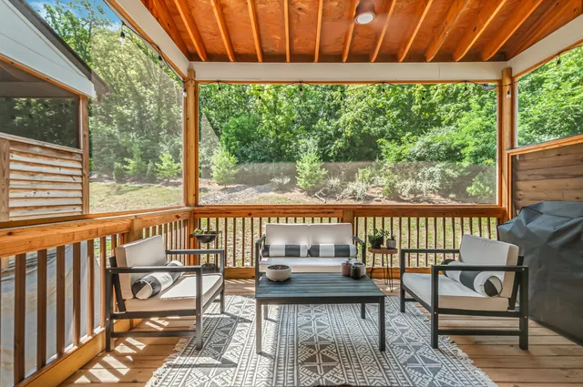 $3,000 | 207 Stonecrest Circle, Nashville, TN 37209