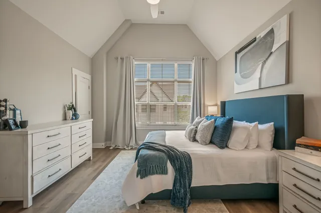 $3,000 | 207 Stonecrest Circle, Nashville, TN 37209