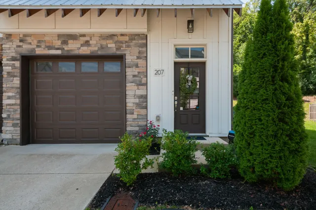 $3,000 | 207 Stonecrest Circle, Nashville, TN 37209