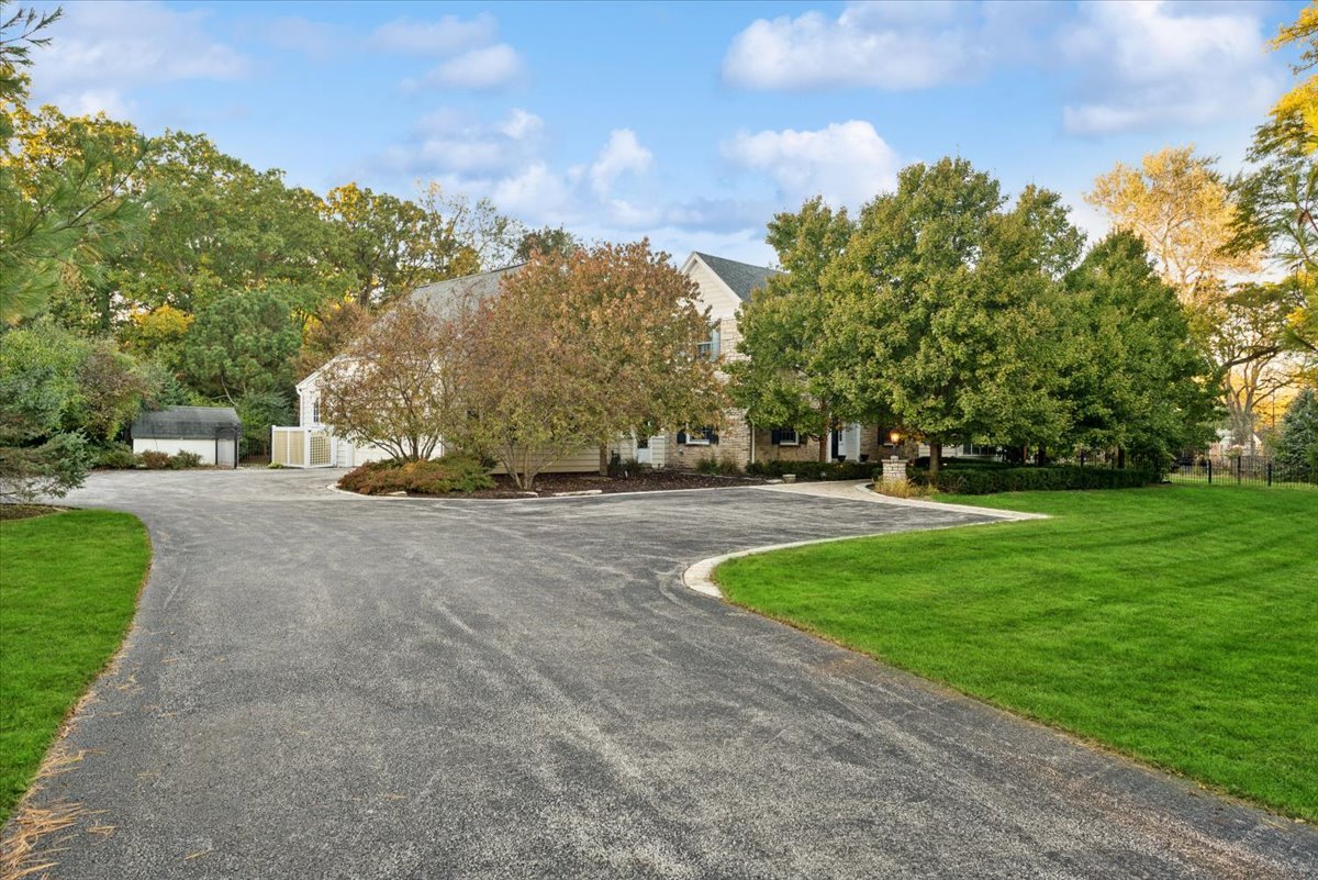 2122 Middlefork Road Northfield, IL 60093 - Photo 11 of 22