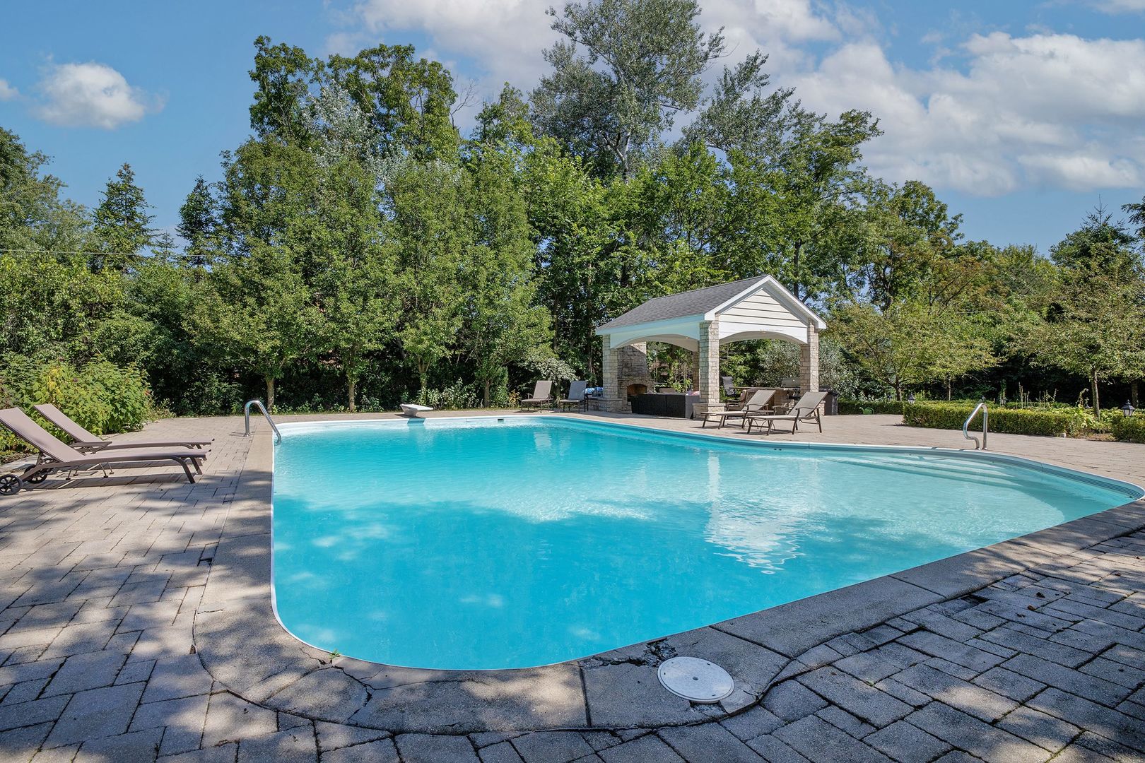 2122 Middlefork Road Northfield, IL 60093 - Photo 17 of 22