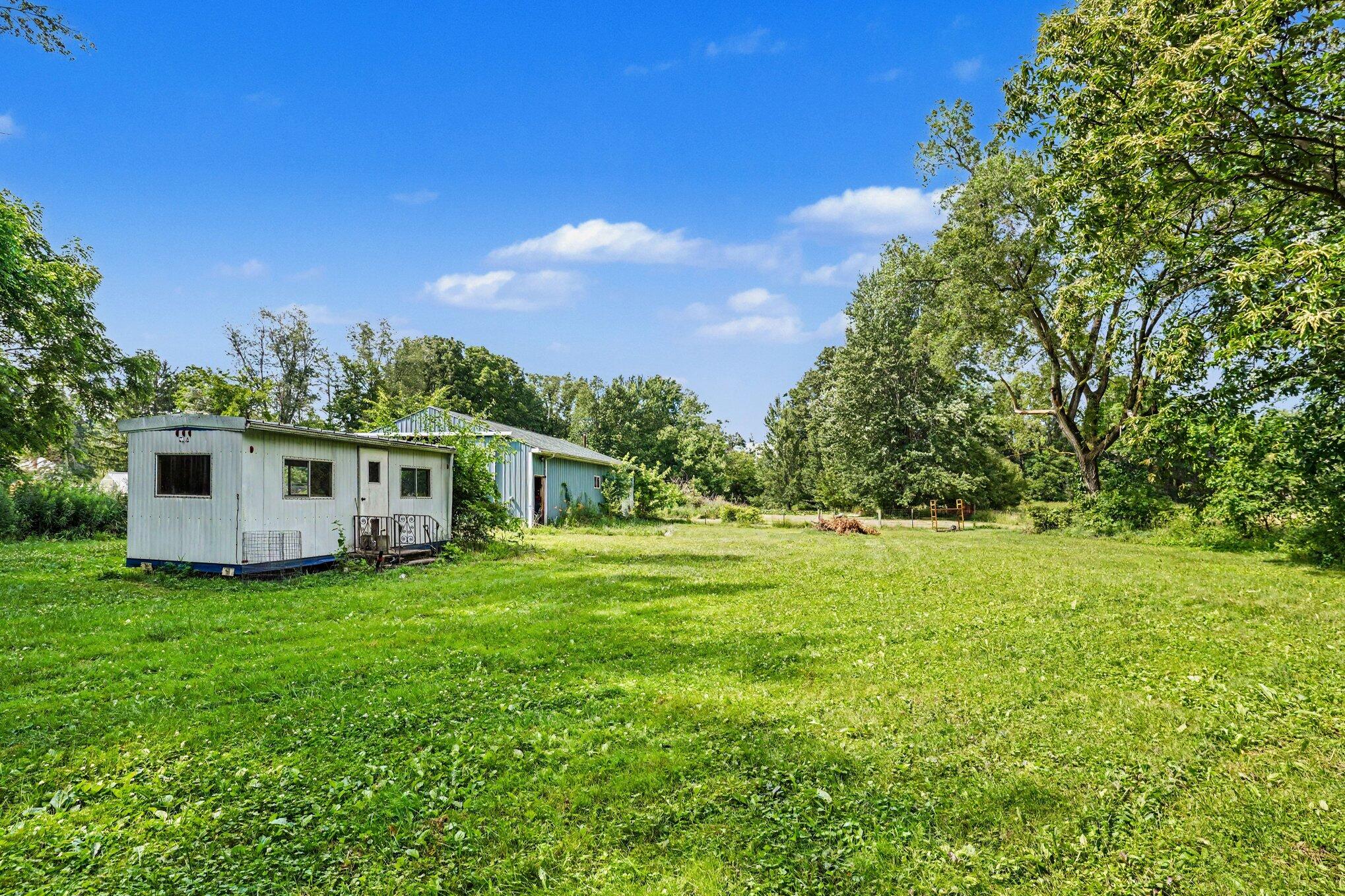 4175 Minges Road South Battle Creek, MI 49015 - Photo 26 of 36 026_file_7884