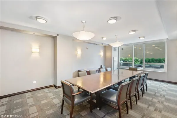 $2,650 | 33 West Ontario Street, Unit 17C, Chicago, IL 60654