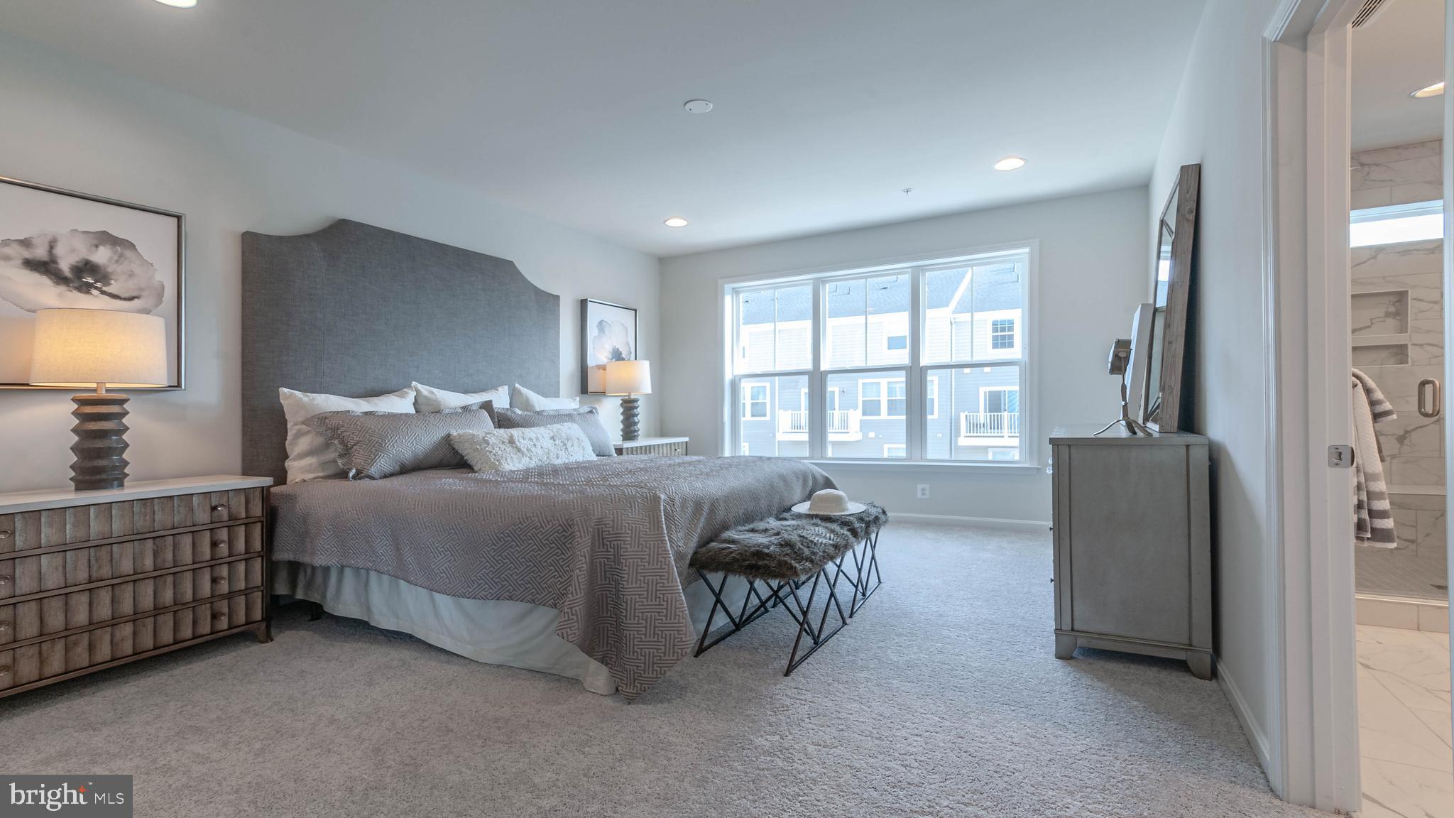 1124 Holden Road, Unit 4 Frederick, MD 21701 - Photo 17 of 29 Primary Bedroom