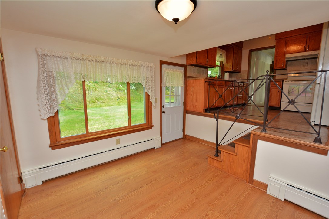 8 Sir Charles Road Lincoln, RI 02865 - Photo 17 of 26