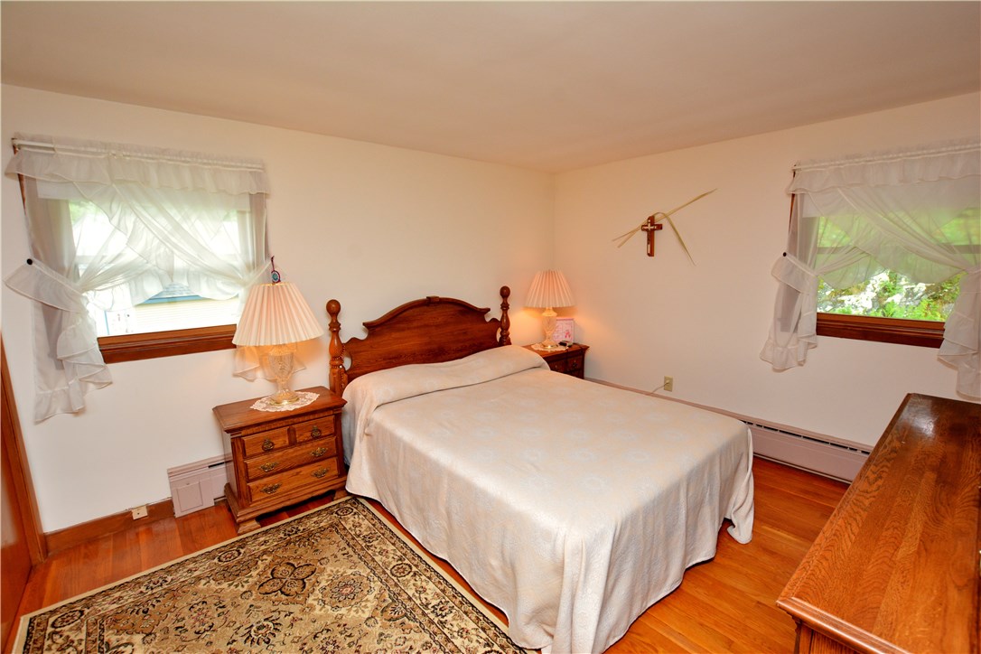 8 Sir Charles Road Lincoln, RI 02865 - Photo 21 of 26
