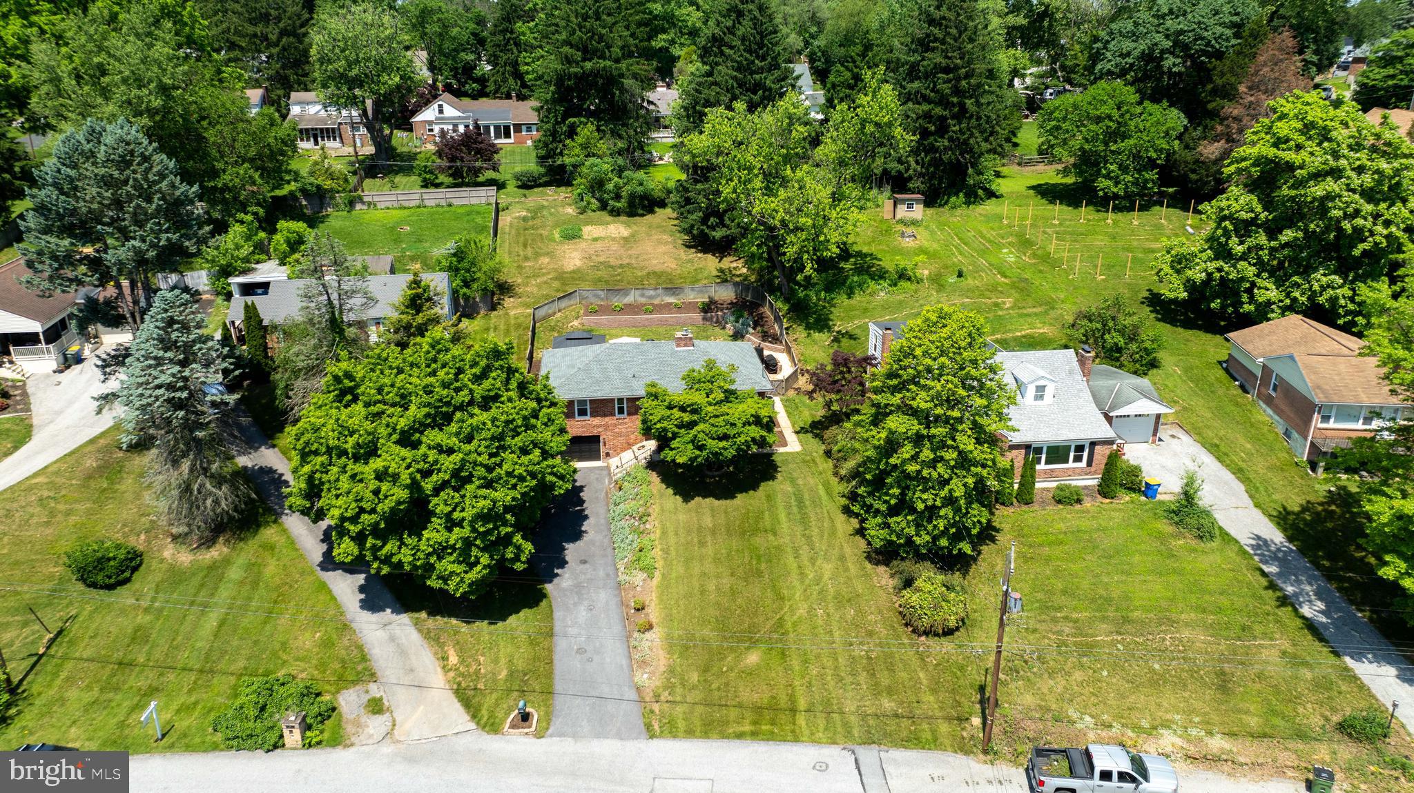419 Corbin Road York, PA 17403 - Photo 41 of 44