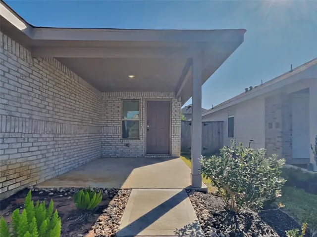 $1,695 | 2842 Via Augusta Drive, Conroe, TX 77301